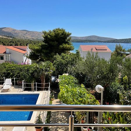 Apartments Villa Ra Zaboric Εξωτερικό φωτογραφία