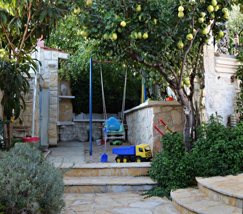 Apartments Villa Ra Zaboric Εξωτερικό φωτογραφία