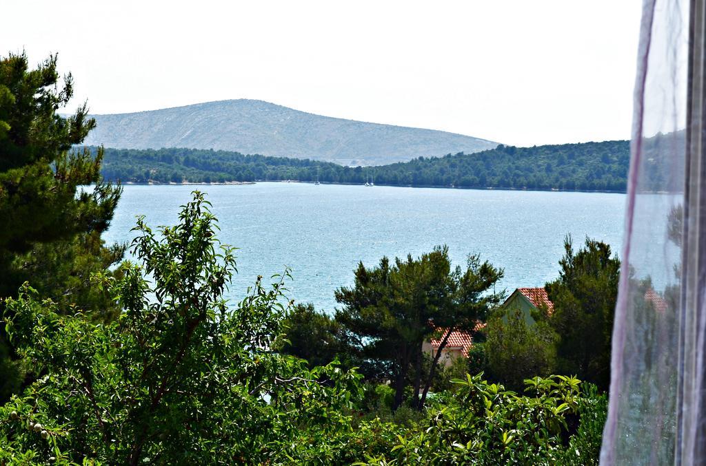 Apartments Villa Ra Zaboric Εξωτερικό φωτογραφία