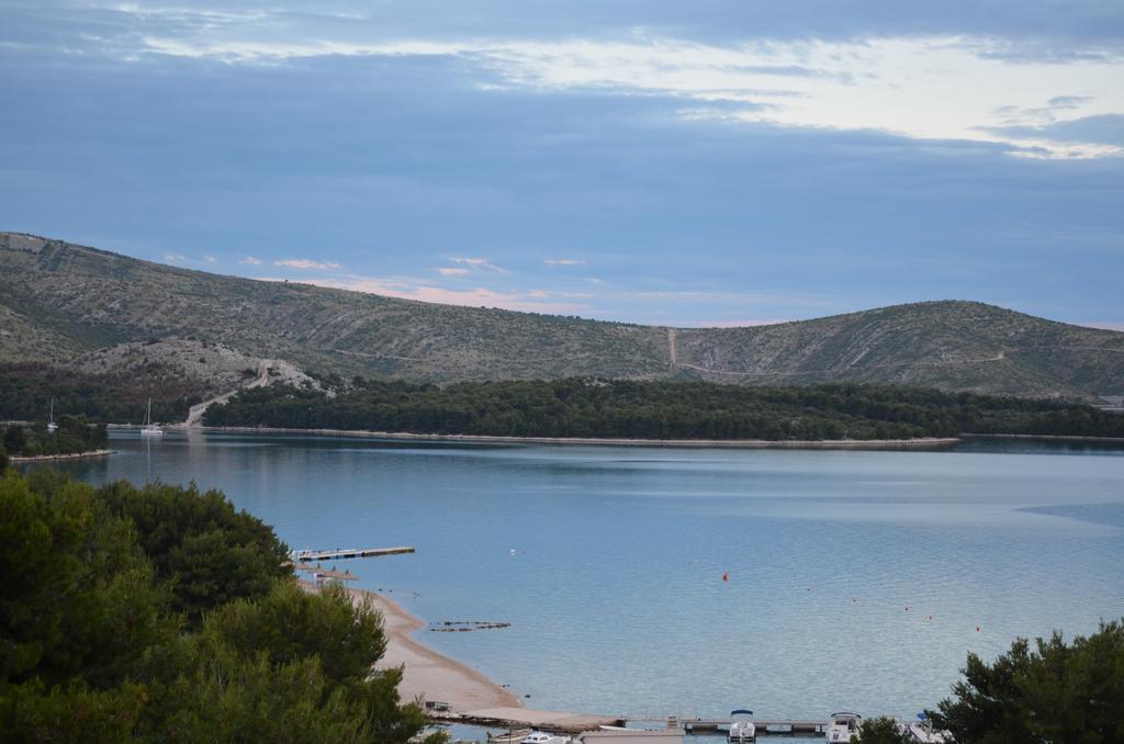 Apartments Villa Ra Zaboric Εξωτερικό φωτογραφία