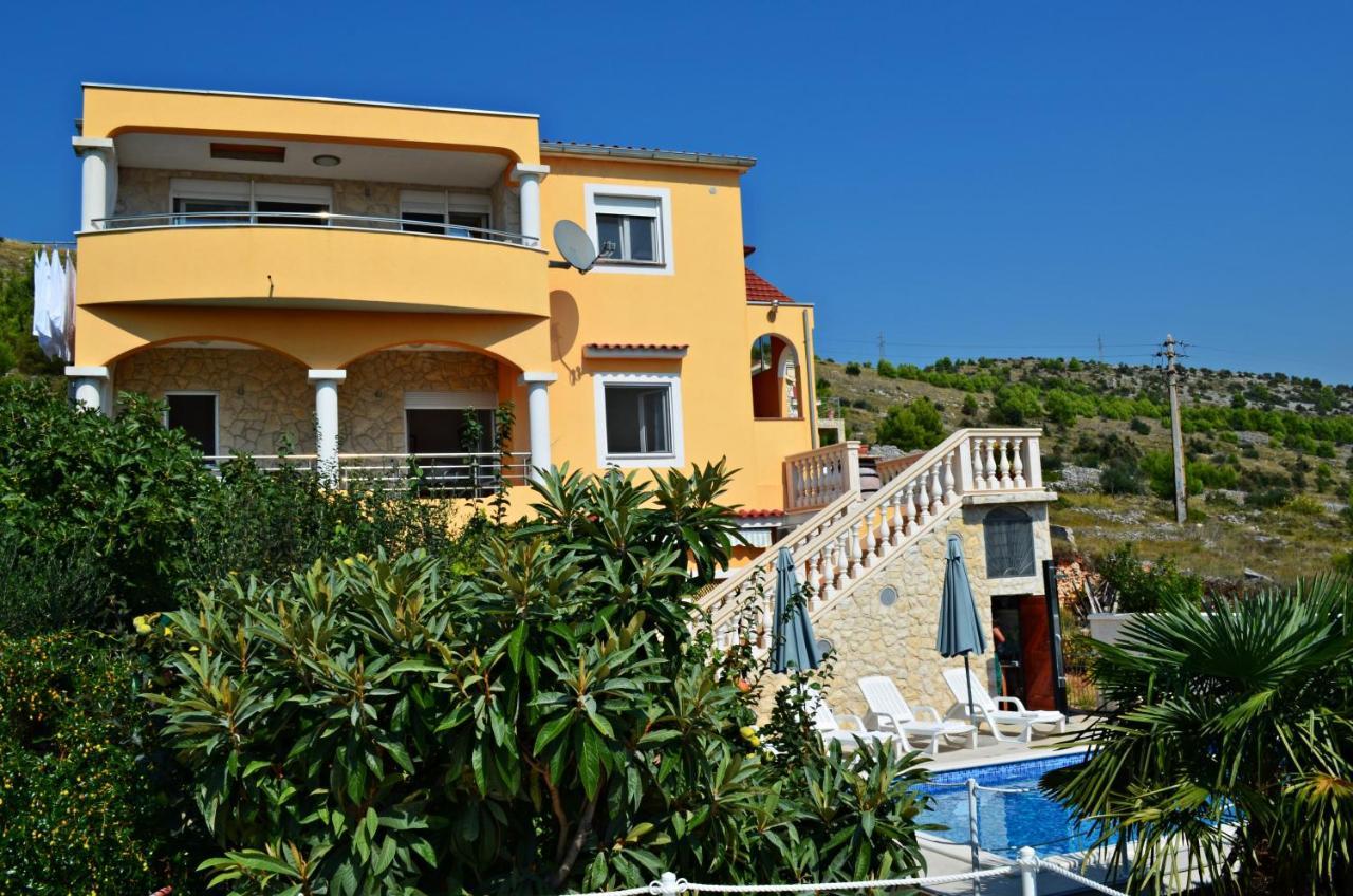 Apartments Villa Ra Zaboric Εξωτερικό φωτογραφία