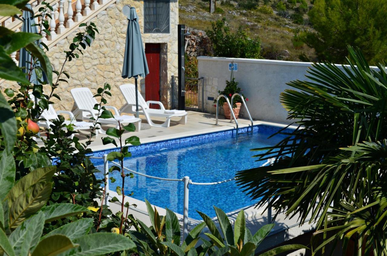 Apartments Villa Ra Zaboric Εξωτερικό φωτογραφία